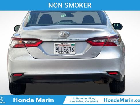 Used 2021 Toyota Camry LE FWD image 6