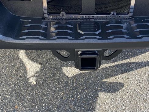 Used 2019 Toyota Tacoma SR5 RWD image 10