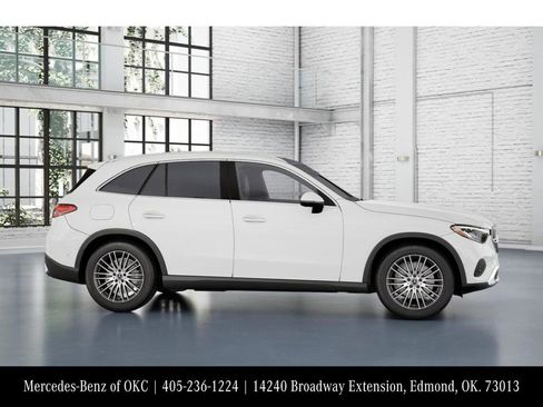 New 2026 Mercedes-Benz GLC 300 GLC 300 image 15