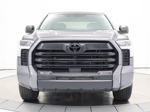 Used 2023 Toyota Tundra SR5 w/ SR5 Convenience Package AWD/4WD image 8