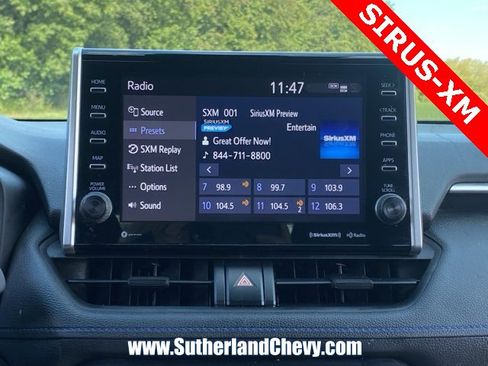 Used 2022 Toyota RAV4 SE image 30