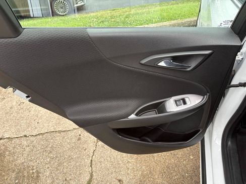 Used 2024 Chevrolet Malibu LT FWD image 12