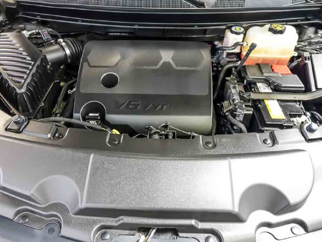 Certified 2022 Chevrolet Traverse LT AWD/4WD image 35