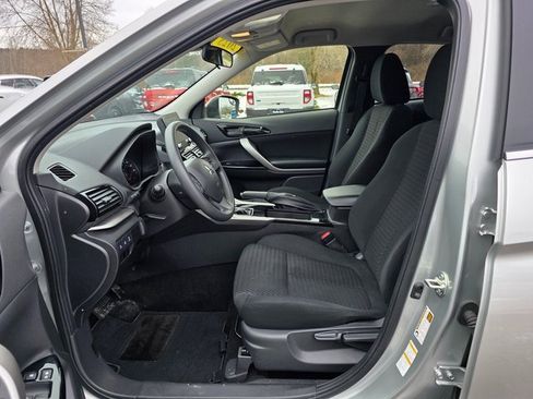 Used 2023 Mitsubishi Eclipse Cross LE image 16