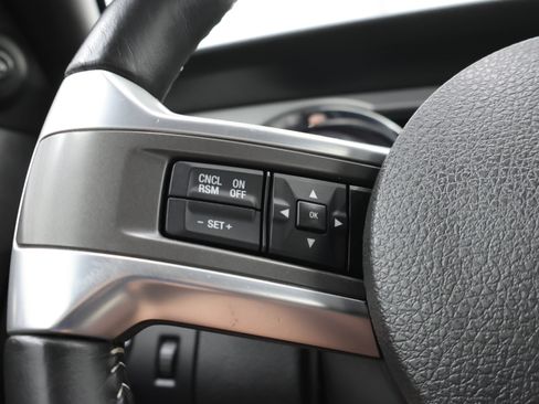Used 2013 Ford Mustang GT Premium w/ Comfort Pkg RWD image 14