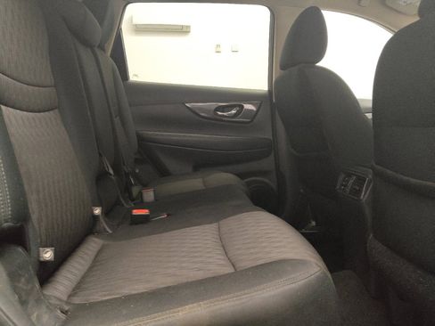 Used 2017 Nissan Rogue S w/ S Family Package FWD image 19