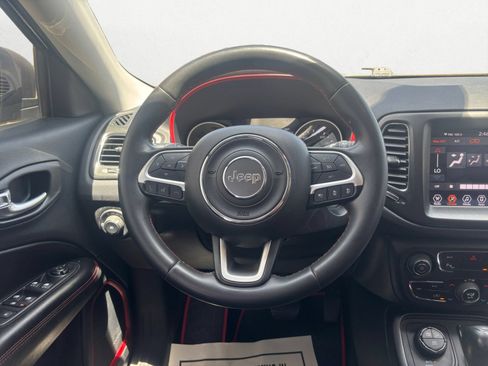 Used 2021 Jeep Compass Trailhawk AWD/4WD image 9