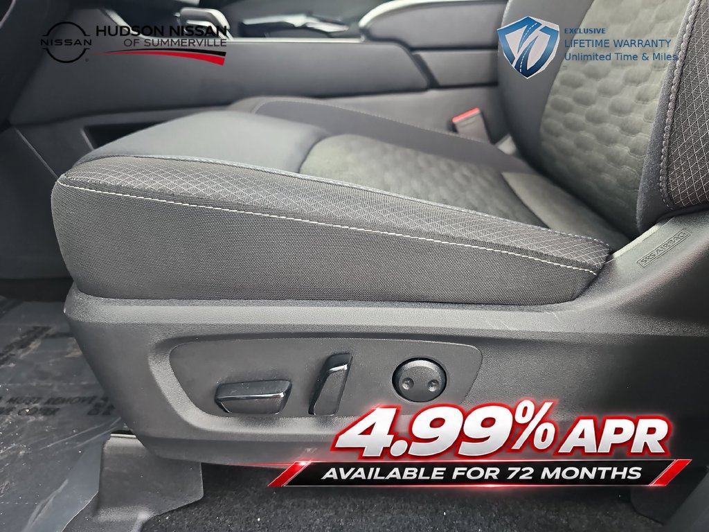 Used 2026 Nissan Pathfinder SV FWD image 29