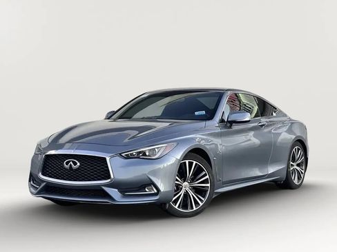 Used 2017 INFINITI Q60 2.0t RWD image 14