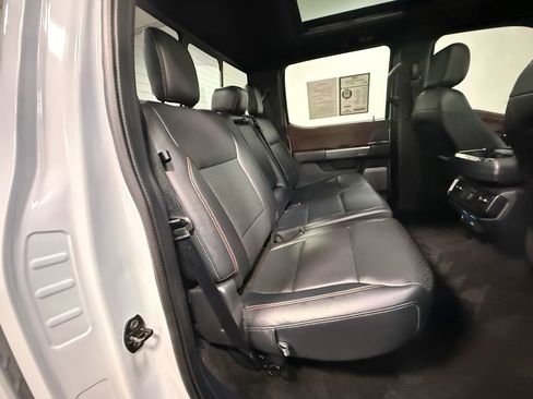 Used 2022 Ford F150 Lariat w/ Equipment Group 502A High image 14