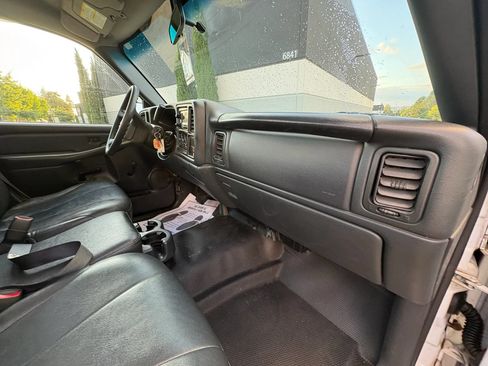 Used 2001 GMC Sierra 2500 SL RWD image 22