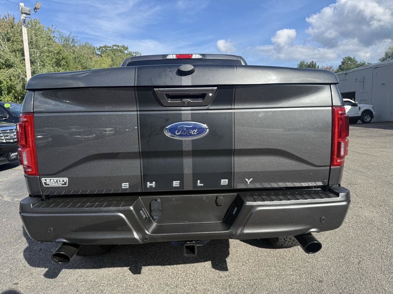 Used 2016 Ford F150 Lariat w/ Equipment Group 502A Luxury AWD/4WD image 26
