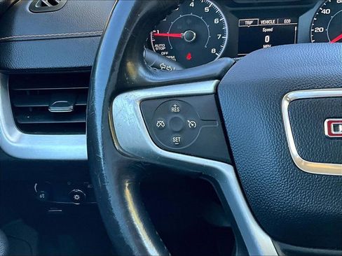 Used 2018 GMC Terrain SLE image 17