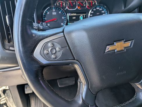 Used 2019 Chevrolet Silverado 1500 LT AWD/4WD image 20