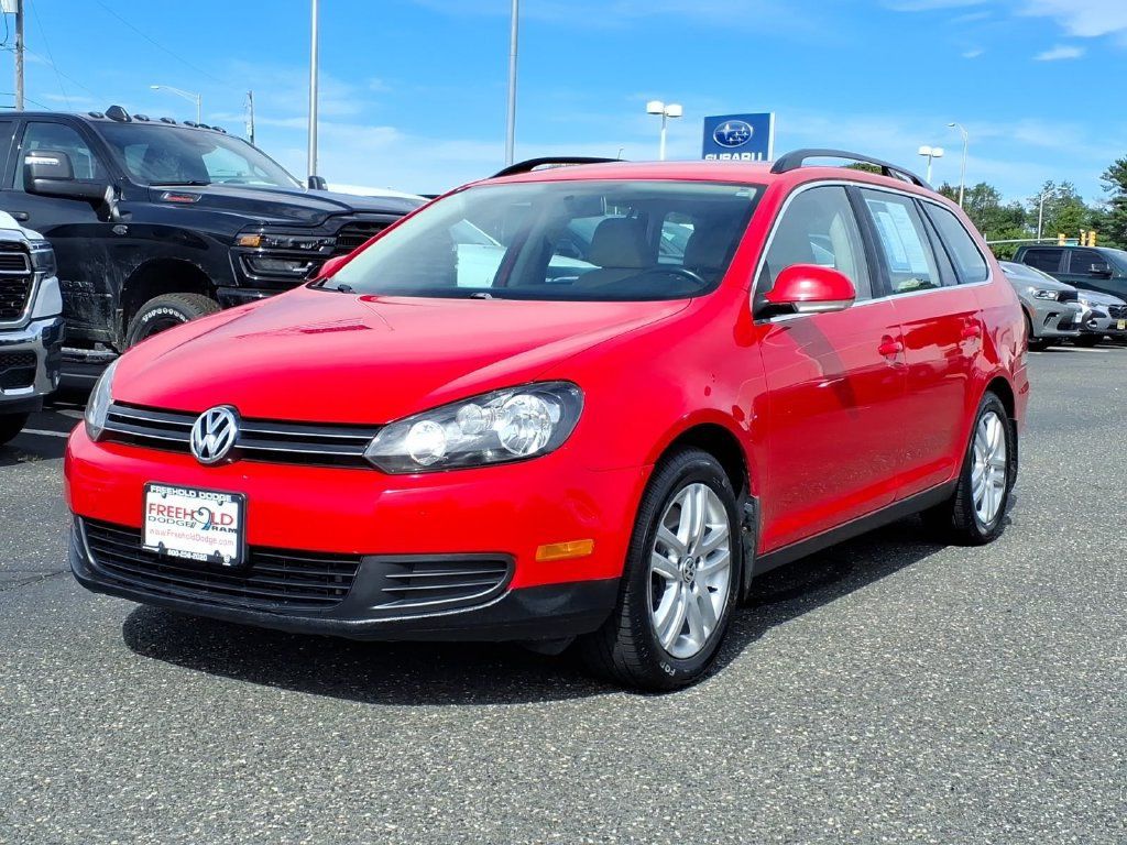 Used 2013 Volkswagen Jetta TDI FWD image 3