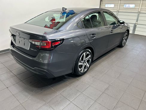 Used 2020 Subaru Legacy Limited w/ Popular Package #2 AWD/4WD image 3