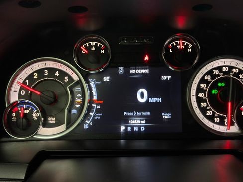 Used 2018 RAM 2500 Laramie image 53