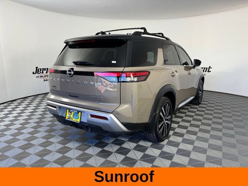 Used 2023 Nissan Pathfinder Platinum w/ Cargo Package image 8