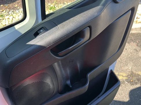 Used 2019 RAM ProMaster 2500 FWD image 16