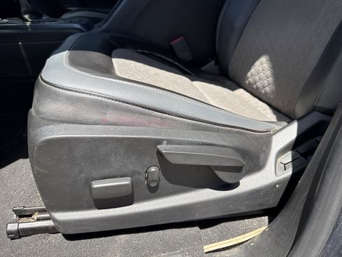 Used 2019 Chevrolet Colorado Z71 image 29