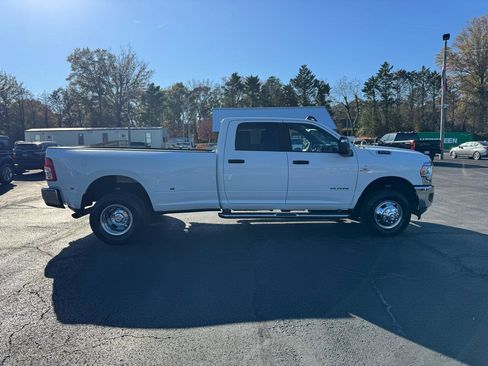 Used 2024 RAM 3500 Big Horn AWD/4WD image 5