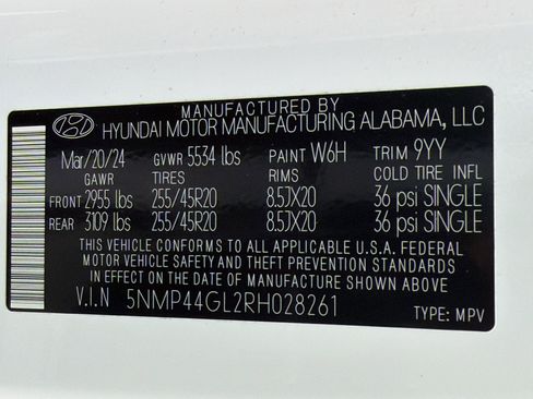 Certified 2024 Hyundai Santa Fe Limited FWD image 20