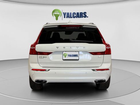 Used 2021 Volvo XC60 T8 Inscription Expression w/ Premium Package AWD/4WD image 4
