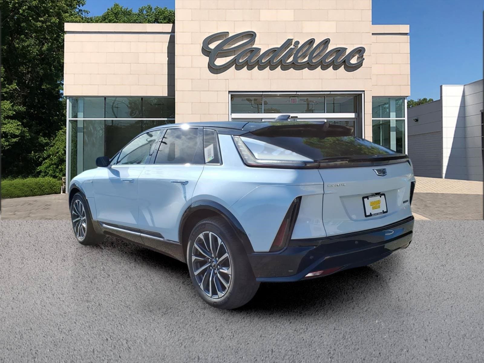 New 2027 Cadillac Lyriq Sport RWD image 3