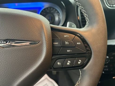 Used 2023 Chrysler 300 S w/ Comfort Group image 14