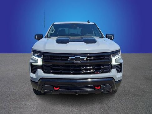 Used 2024 Chevrolet Silverado 1500 LT Trail Boss w/ LT Trail Boss Premium Package image 2