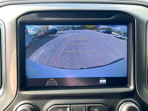 Used 2021 Chevrolet Silverado 1500 LT Trail Boss w/ Bed Protection Package image 13