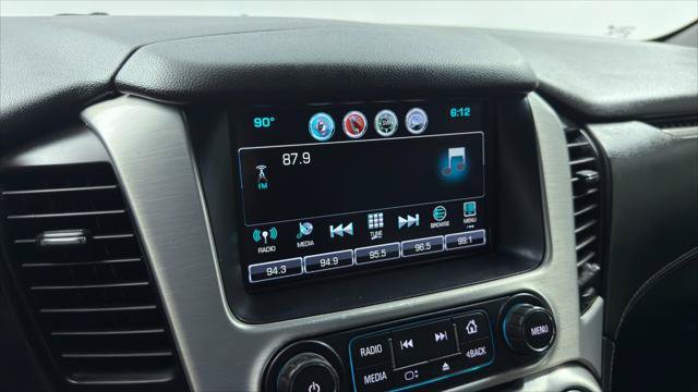 Used 2017 GMC Yukon SLT AWD/4WD image 29