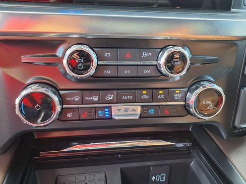 New 2026 Ford F250 King Ranch w/ Chrome Package AWD/4WD image 11