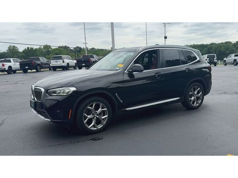 Used 2022 BMW X3 xDrive30i w/ Premium Package 2 AWD/4WD image 4