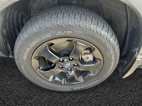 Used 2025 Subaru Forester Wilderness w/ Wilderness Package AWD/4WD image 11