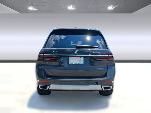 Used 2026 BMW X7 xDrive40i w/ Executive Package image 10
