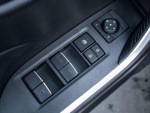 New 2025 Toyota RAV4 XLE w/ Convenience Package image 20