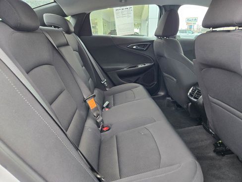 Used 2022 Chevrolet Malibu LT image 10