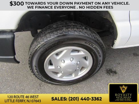 Used 2011 Ford E-150 and Econoline 150 XLT image 15