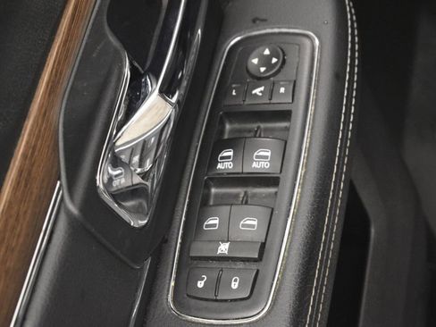 Certified 2017 RAM 1500 Laramie w/ Convenience Group image 33