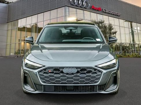 Used 2025 Audi S5 Premium Plus w/ Premium Plus Package AWD/4WD image 6