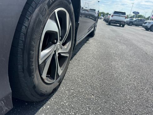 Used 2016 Honda Accord LX image 18