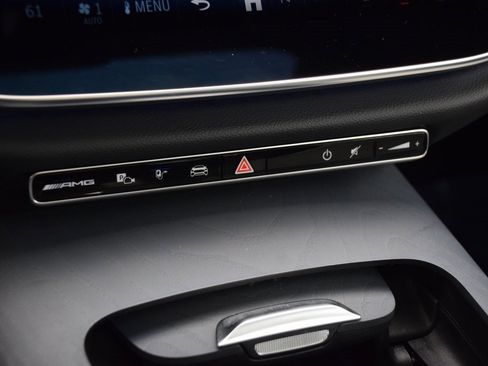 Used 2025 Mercedes-Benz E 53 AMG e 4MATIC Sedan image 25