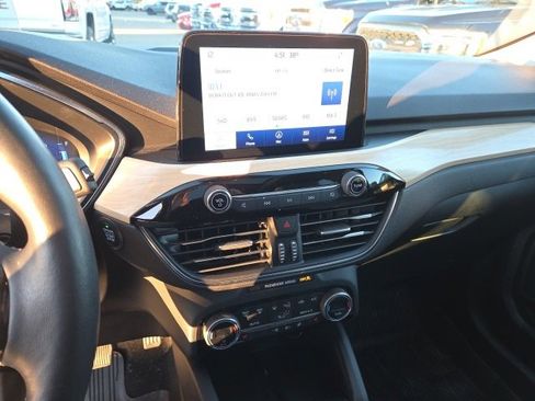 Used 2021 Ford Escape Titanium w/ Titanium Elite Package image 11