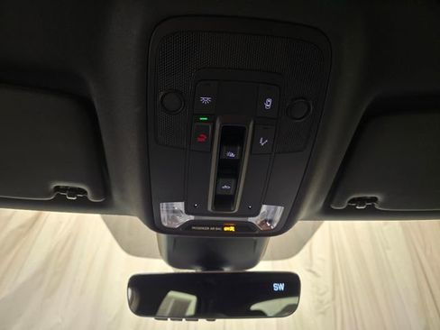 Certified 2025 Audi Q3 2.0T Premium w/ Convenience Package image 24