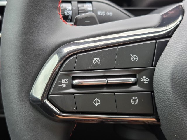 New 2027 Chevrolet Traverse RS w/ LPO, Floor Liner Package AWD/4WD image 15