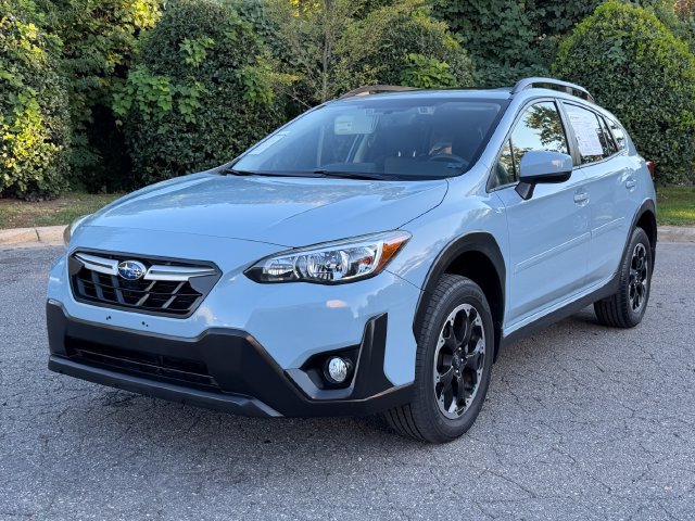 Used 2021 Subaru Crosstrek 2.0i Premium w/ Moonroof Package AWD/4WD image 9