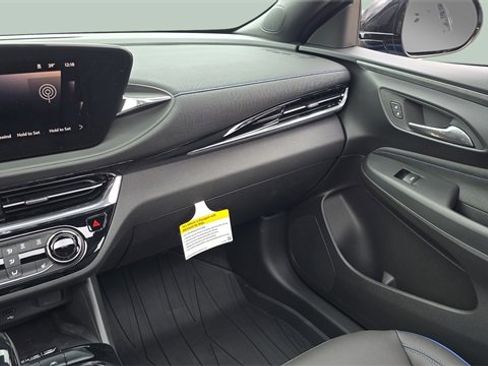 Used 2025 Buick Envista Sport Touring w/ Convenience I Package image 21