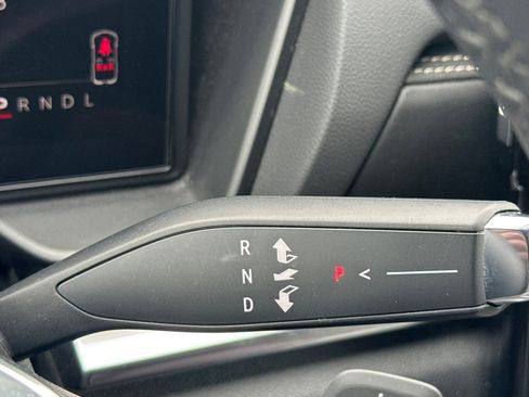 Used 2025 GMC Terrain Elevation AWD/4WD image 22