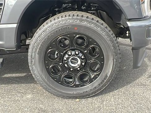 New 2026 Ford F250 XLT w/ XLT Premium Package image 10